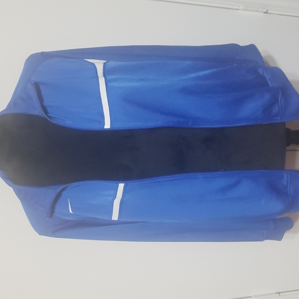 Nike jacket - Picture 4 of 5